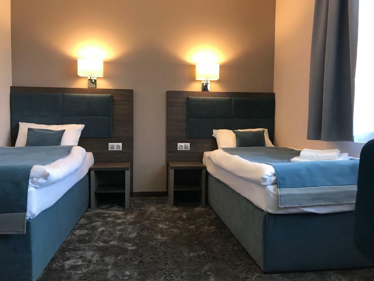 Hotel Sleep 3*